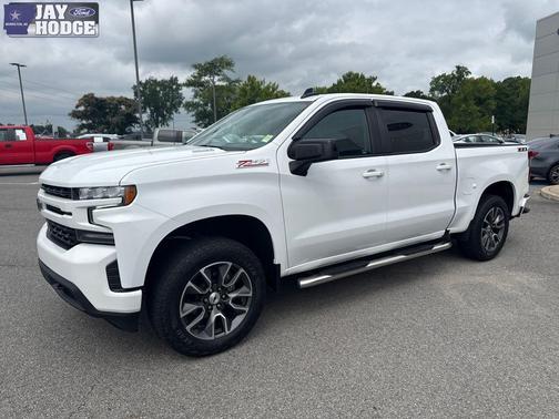 Summit White 2021 Chevrolet Silverado 1500 RST