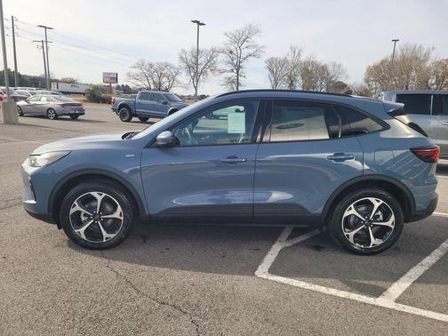 2026 Ford Escape ST-Line Select