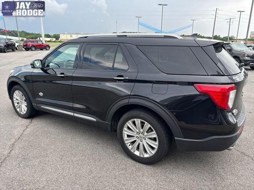 Black Metallic 2022 Ford Explorer King Ranch