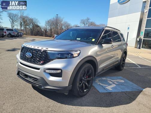 2024 Ford Explorer ST