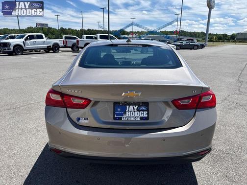 Mineral Gray Metallic 2025 Chevrolet Malibu LT