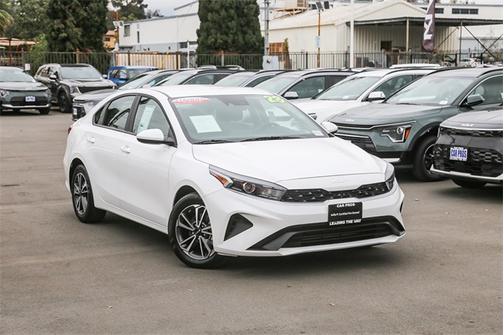 2023 Kia Forte LXS