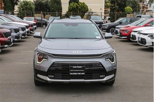2023 Kia Niro EX Touring