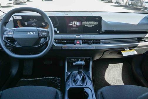 Snow White Pearl 2026 Kia K4 LX