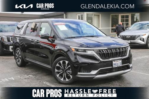 2024 Kia Carnival EX