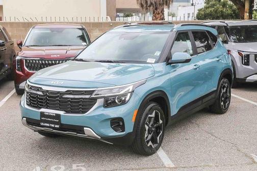 Blue 2024 Kia Seltos EX