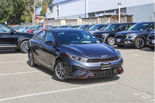 2023 Kia Forte GT-Line