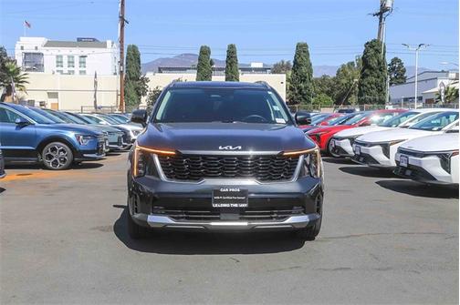 2025 Kia Sorento Plug-In Hybrid EX