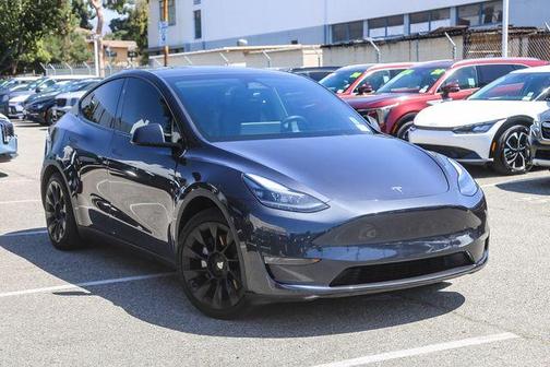 Stealth Gray 2024 Tesla Model Y Long Range