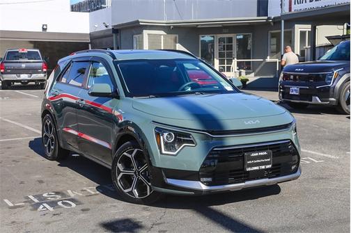 2023 Kia Niro EX Touring