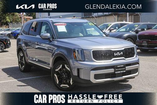 Everlasting Silver 2023 Kia Telluride EX