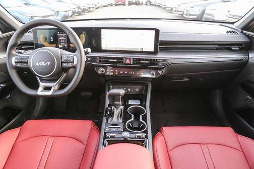 Snow White Pearl 2026 Kia K5 GT-Line