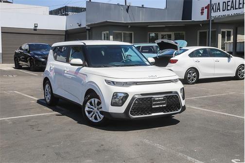 2022 Kia Soul LX