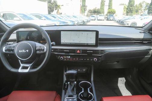Snow White Pearl 2026 Kia K5 GT-Line