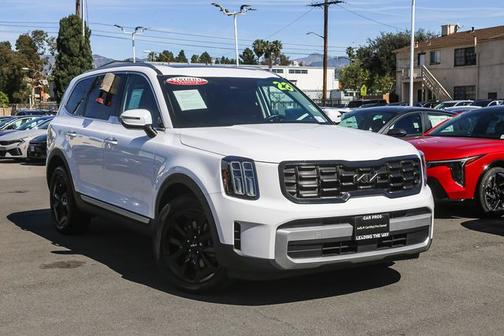 2023 Kia Telluride S