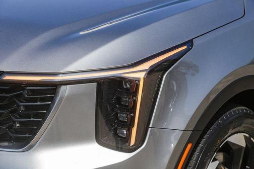 Steel Gray 2025 Kia Sorento Hybrid EX