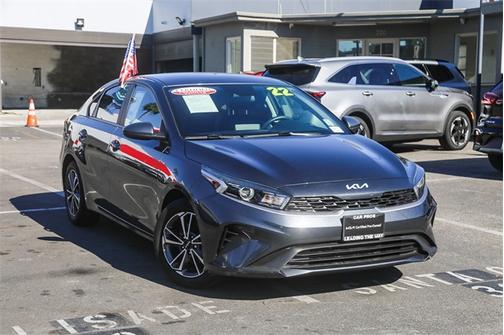 2022 Kia Forte LXS