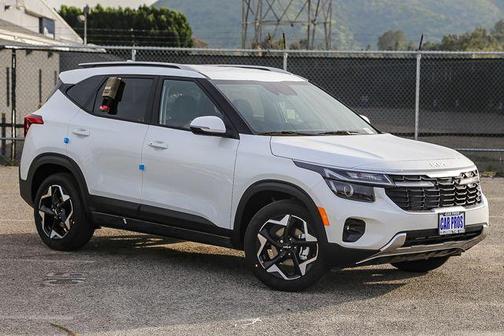 Snow White Pearl 2026 Kia Seltos S
