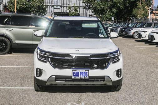Snow White Pearl 2026 Kia Seltos SX