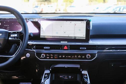 Green 2026 Kia Sorento Plug-In Hybrid X-LINE SX PRESTIGE