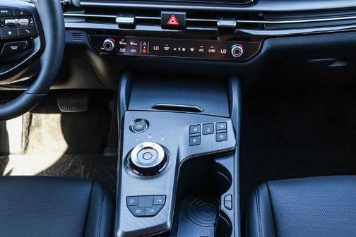 Snow White Pearl 2027 Kia Sportage Hybrid SX-Prestige