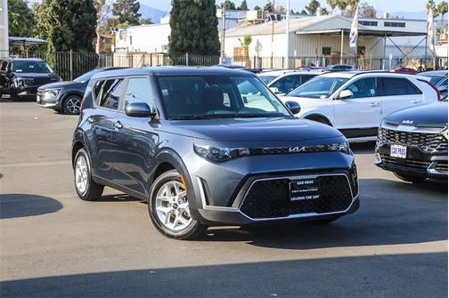 2023 Kia Soul LX