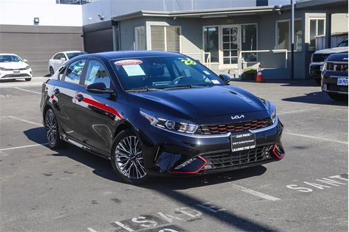 2023 Kia Forte GT-Line