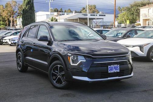 Aurora Black Pearl 2026 Kia Niro EX