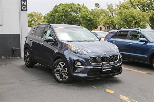 2022 Kia Sportage EX