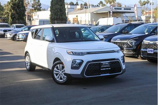 2022 Kia Soul LX