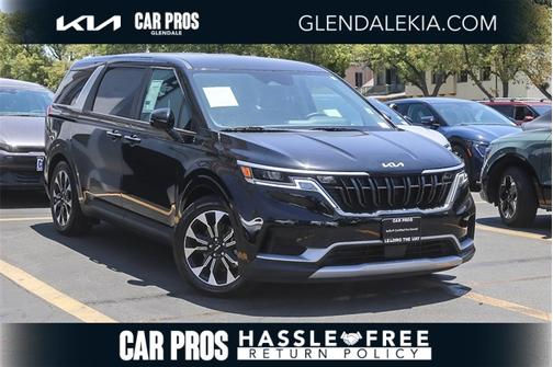 2023 Kia Carnival EX