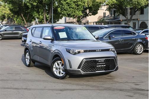 2023 Kia Soul LX