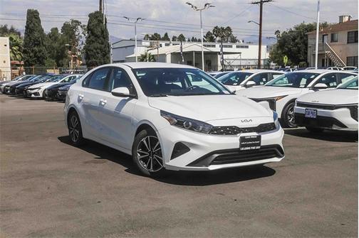 2024 Kia Forte LXS