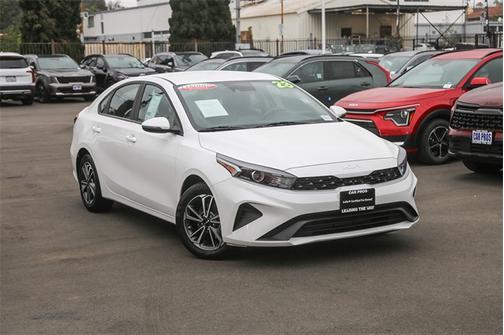 2023 Kia Forte LXS