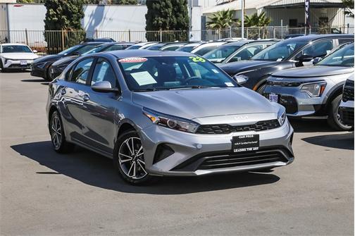 2023 Kia Forte LXS