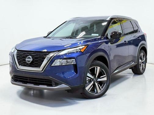 2 Tone Blue / Black 2023 Nissan Rogue SL