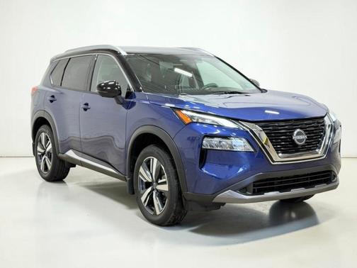 2 Tone Blue / Black 2023 Nissan Rogue SL