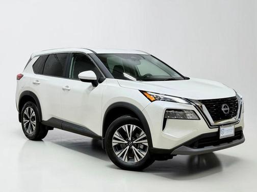 White 2023 Nissan Rogue SV