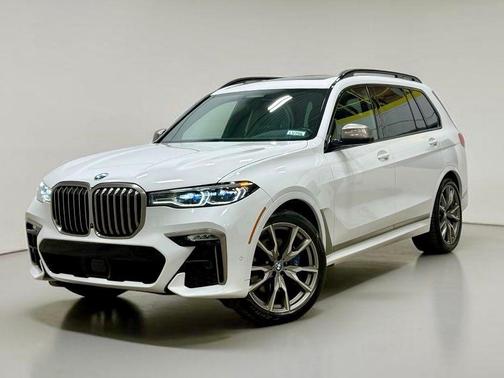 Alpine White 2022 BMW X7 M50i