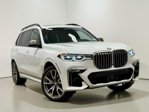Alpine White 2022 BMW X7 M50i