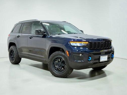 Midnight Sky 2022 Jeep Grand Cherokee 4xe Trailhawk