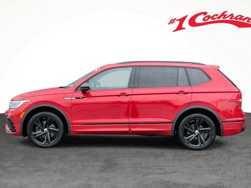 2024 Volkswagen Tiguan 2.0T SE R-Line Black