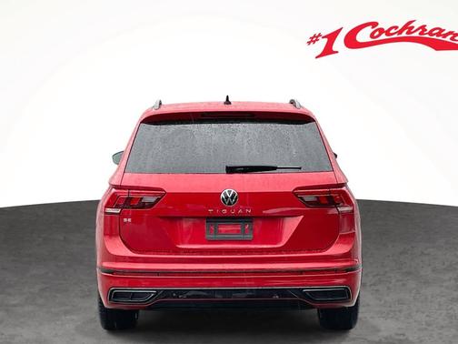 2024 Volkswagen Tiguan 2.0T SE R-Line Black