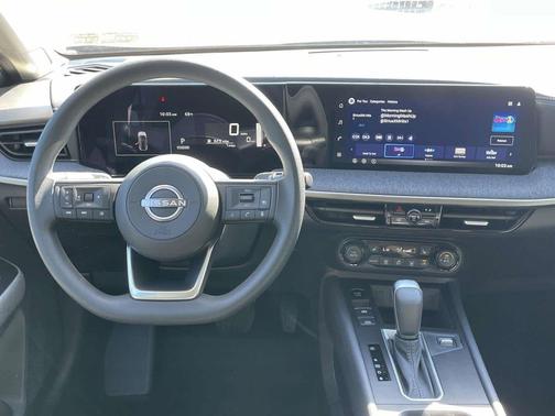 Canyon Bronze Metallic 2026 Nissan Kicks SV