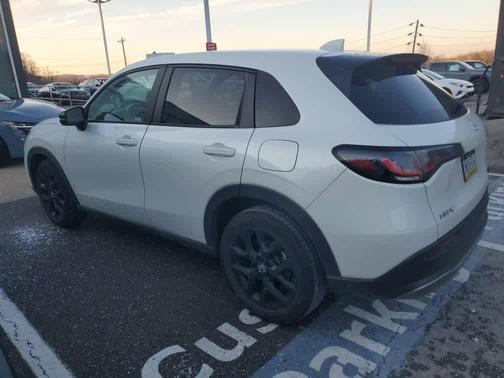 2023 Honda HR-V AWD Sport