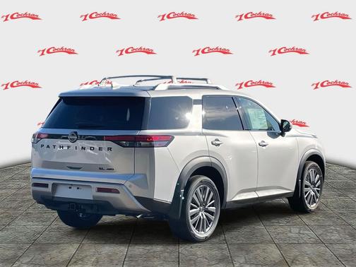 2025 Nissan Pathfinder SL 4WD