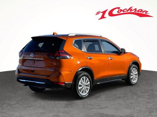 2018 Nissan Rogue SV