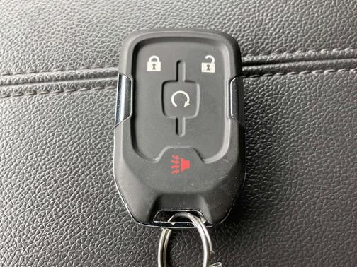 Summit White 2023 GMC Terrain SLE