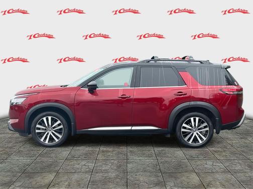 2023 Nissan Pathfinder Platinum 4WD