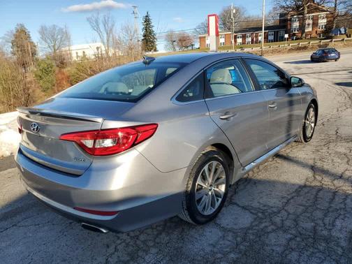 2015 Hyundai SONATA Sport
